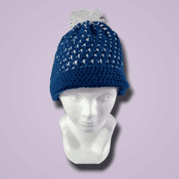 gorro-26 Gorro Azul de Explorador: El Secreto Blanco del Invierno