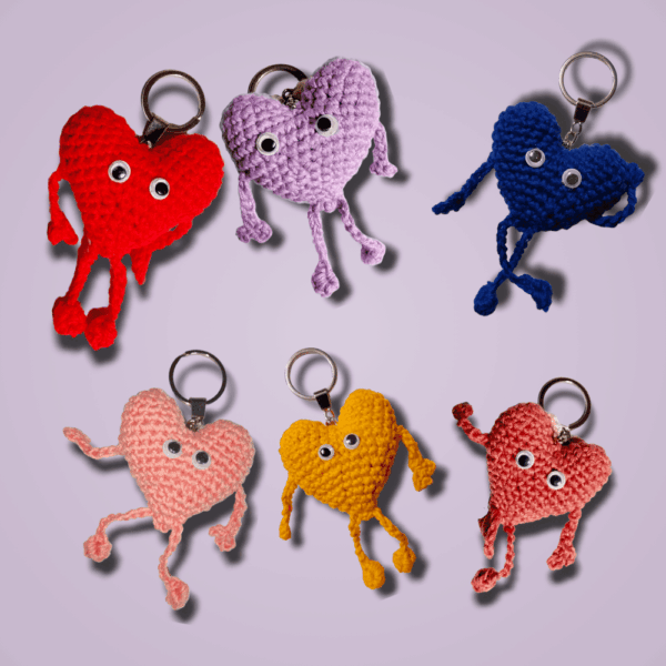 Llavero de Corazón Tejido a Mano | Regalo de Amor Inmortal