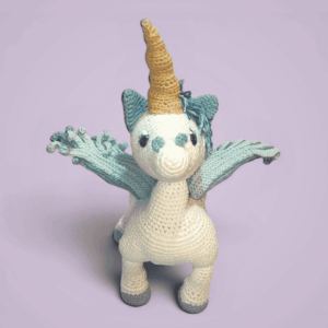 Unicornio Alado Amigurumi - Regalo Mágico Hecho a Mano