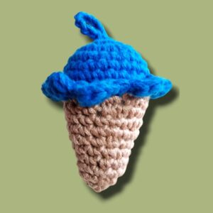 Llavero tejido a mano, Llavero helado amigurumi, Llavero de crochet, Llavero pequeño crochet, Accesorio crochet helado, Regalo crochet helado